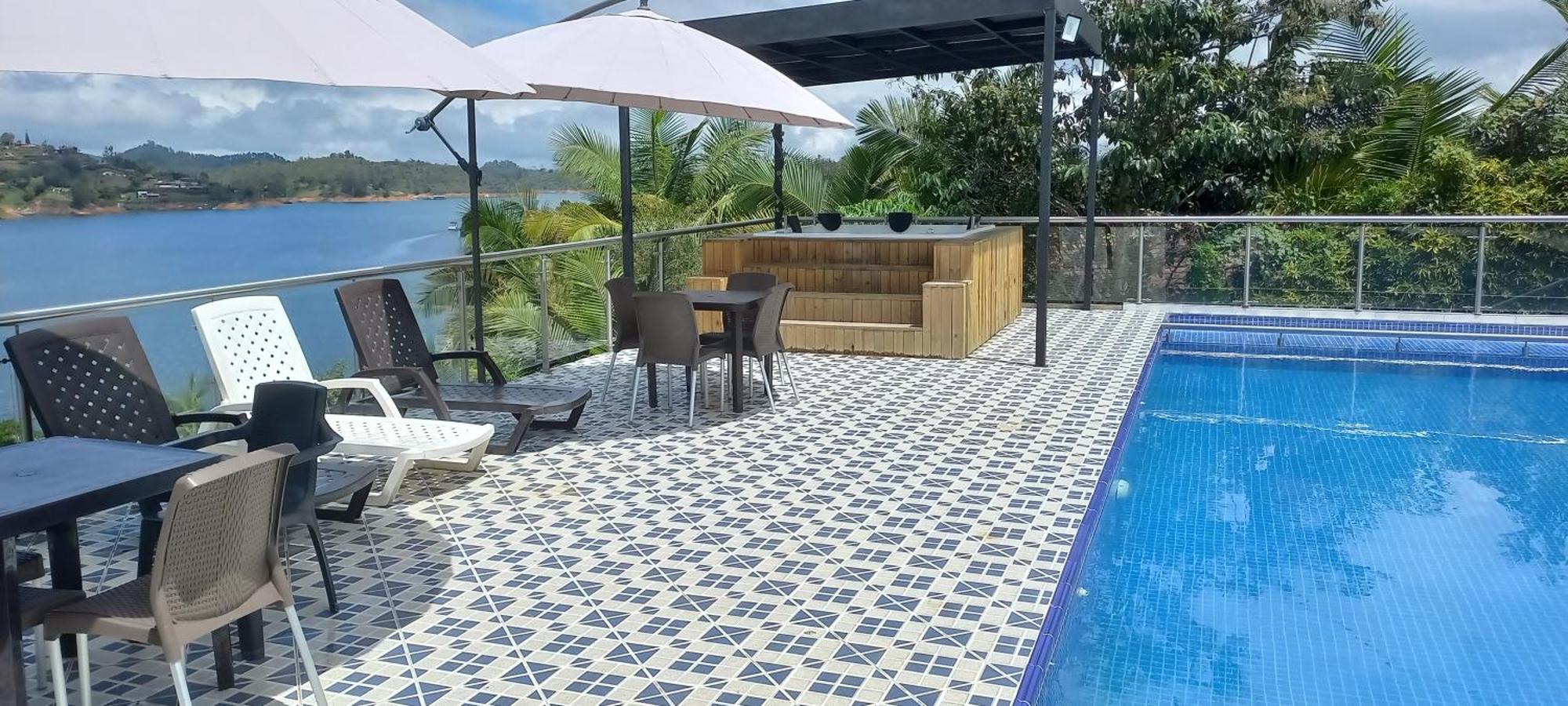 Hotel Mirador Cielo Blue El Penol  Ngoại thất bức ảnh