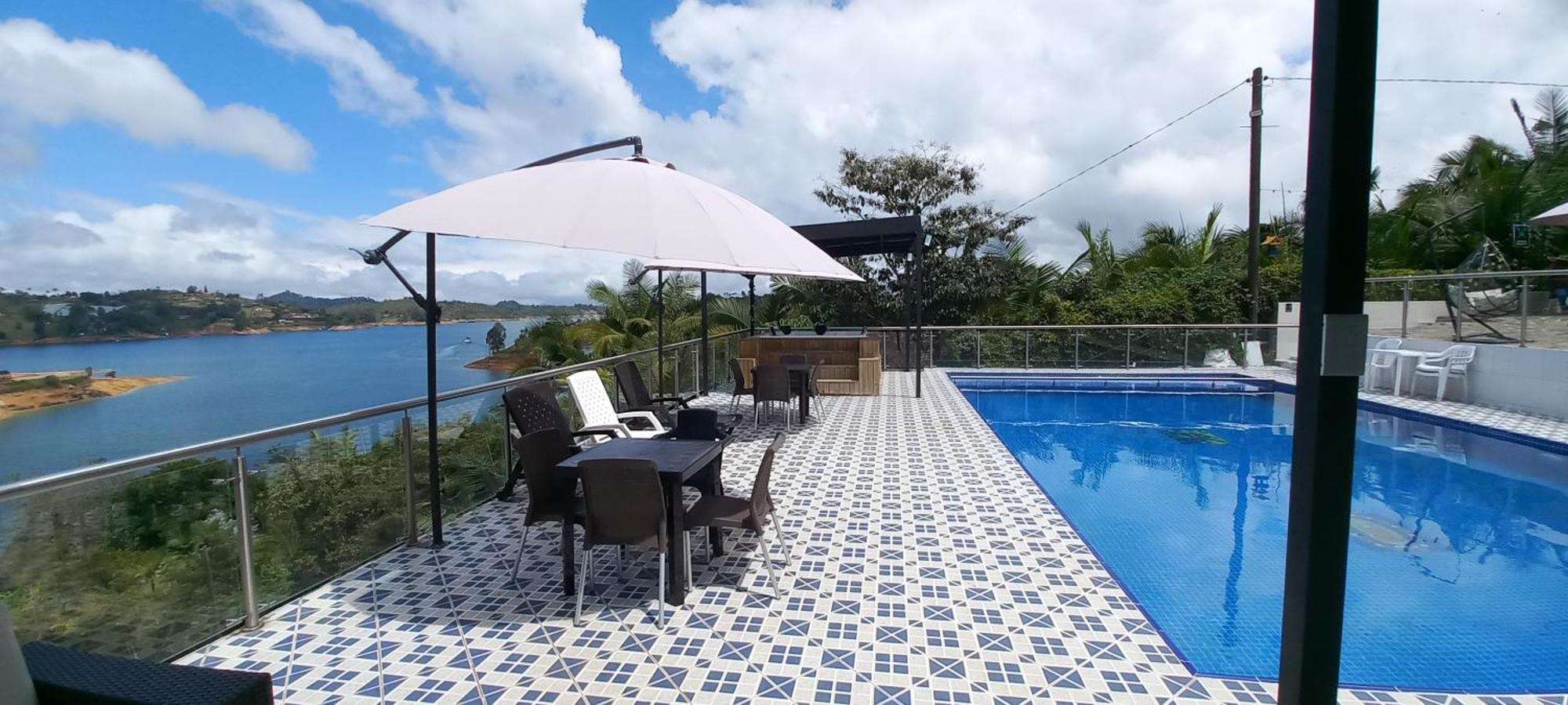 Hotel Mirador Cielo Blue El Penol  Ngoại thất bức ảnh
