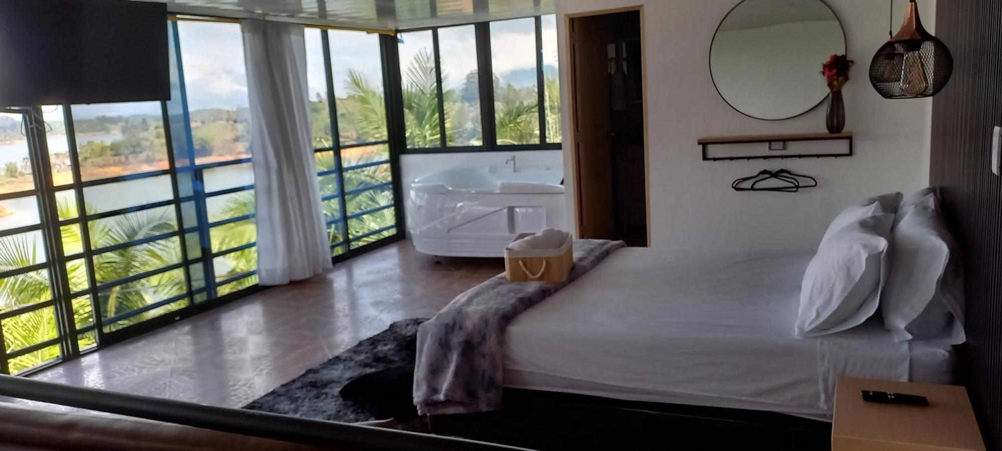 Hotel Mirador Cielo Blue El Penol  Ngoại thất bức ảnh
