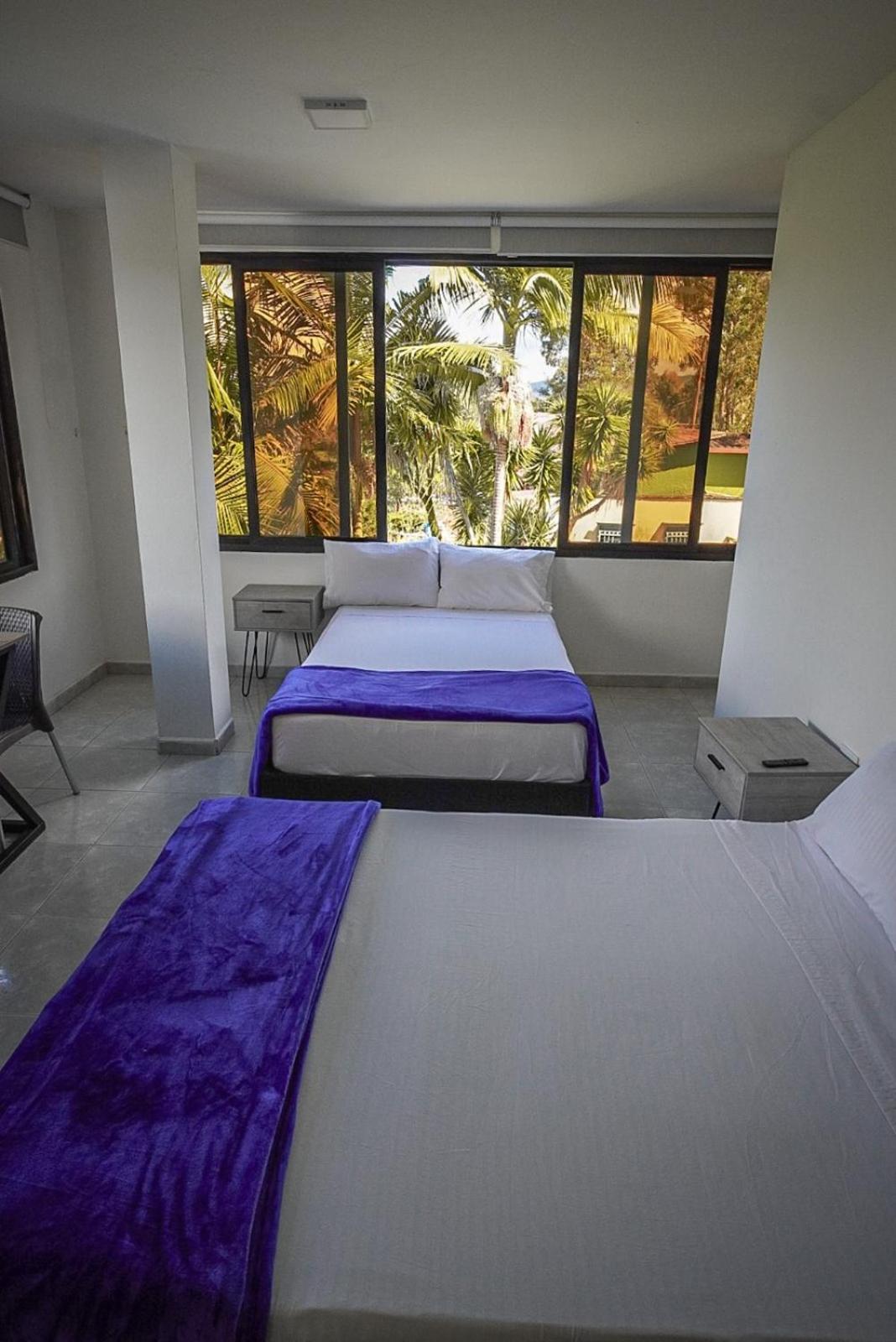 Hotel Mirador Cielo Blue El Penol  Ngoại thất bức ảnh